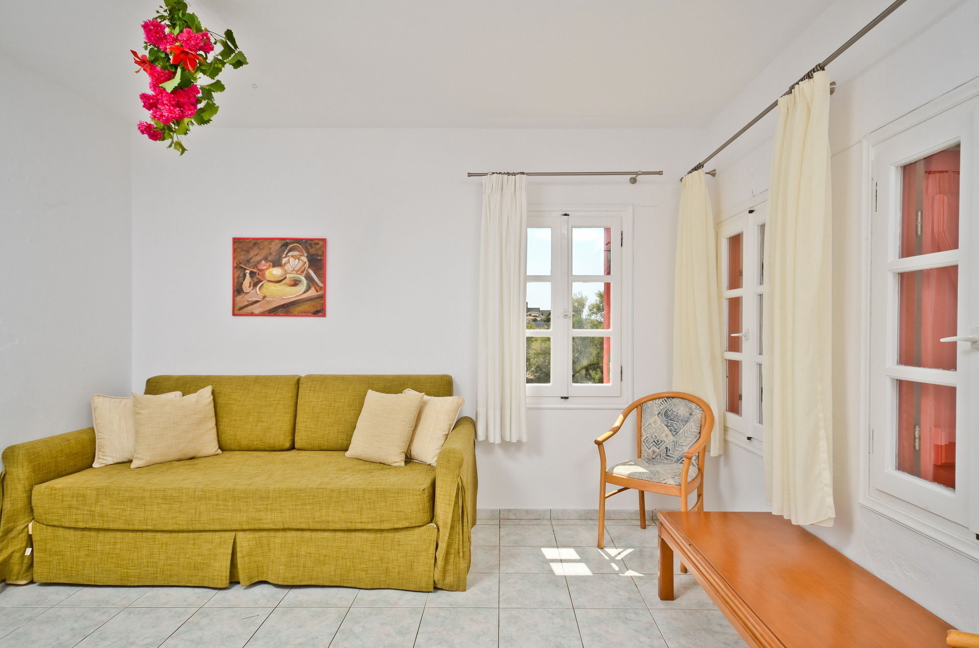 Ydreos & Appartement Mikri Vigla